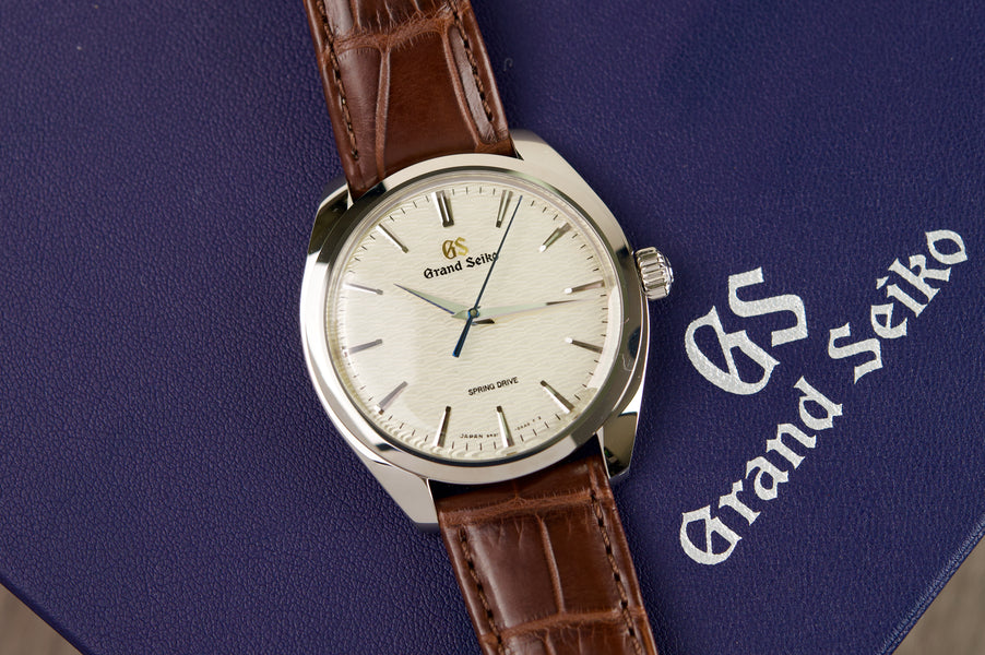 Grand Seiko Thailand Exclusive Heritage Edition Watch Review Part 2 - SBGY021 Nami “Suwa Wave”