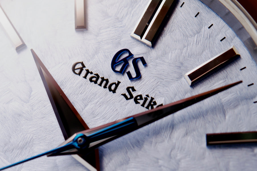 "Grand Seiko SBGP017: Limited Edition Quartz Watch with Sky Blue Dial" Picture Review