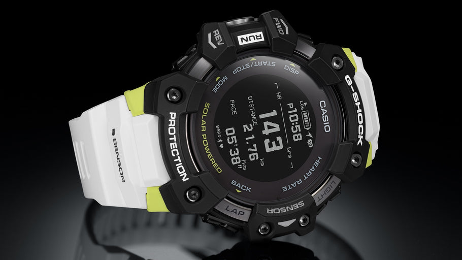 Combines toughness with functions for workouts. G-Squad GBD-H1000 HAS ARRIVED!