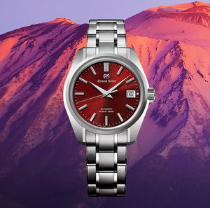 Unveiling the Grand Seiko Heritage Collection SBGH345: A Modern Marvel Inspired by the 44GS Design WatchOutz.com