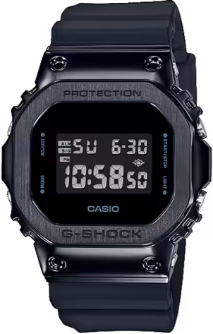 CASIO G-SHOCK GM-5600B メタルベゼル Casio G-Shock Metal Covered Bezel Square Face GM-5600B-1 GM5600B-1