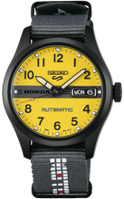 Seiko × Honda Motocompo HDB010 front dial with bold blue accents and luminous markers.