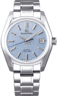 Grand Seiko SBGH295 Sōkō Frost Kirazuri ice‑blue dial with fine winter texture, 62GS case design with Zaratsu‑polished surfaces and brushed edges.