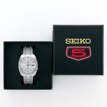 Seiko 5 Sports Mechanical Automatic Heritage Design Reissue Limited Edition SBSA311 SRPL91 SRPL91K1. Available at Watchoutz.com, Hong Kong's top online watch shop. Enjoy fast, secure international shipping and shop genuine Japanese watches with over 13 years of exceptional service. Visit Watchoutz International for your horology treasure hunt.