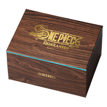 Collector’s box packaging closed view with One Piece Shinkansen theme.