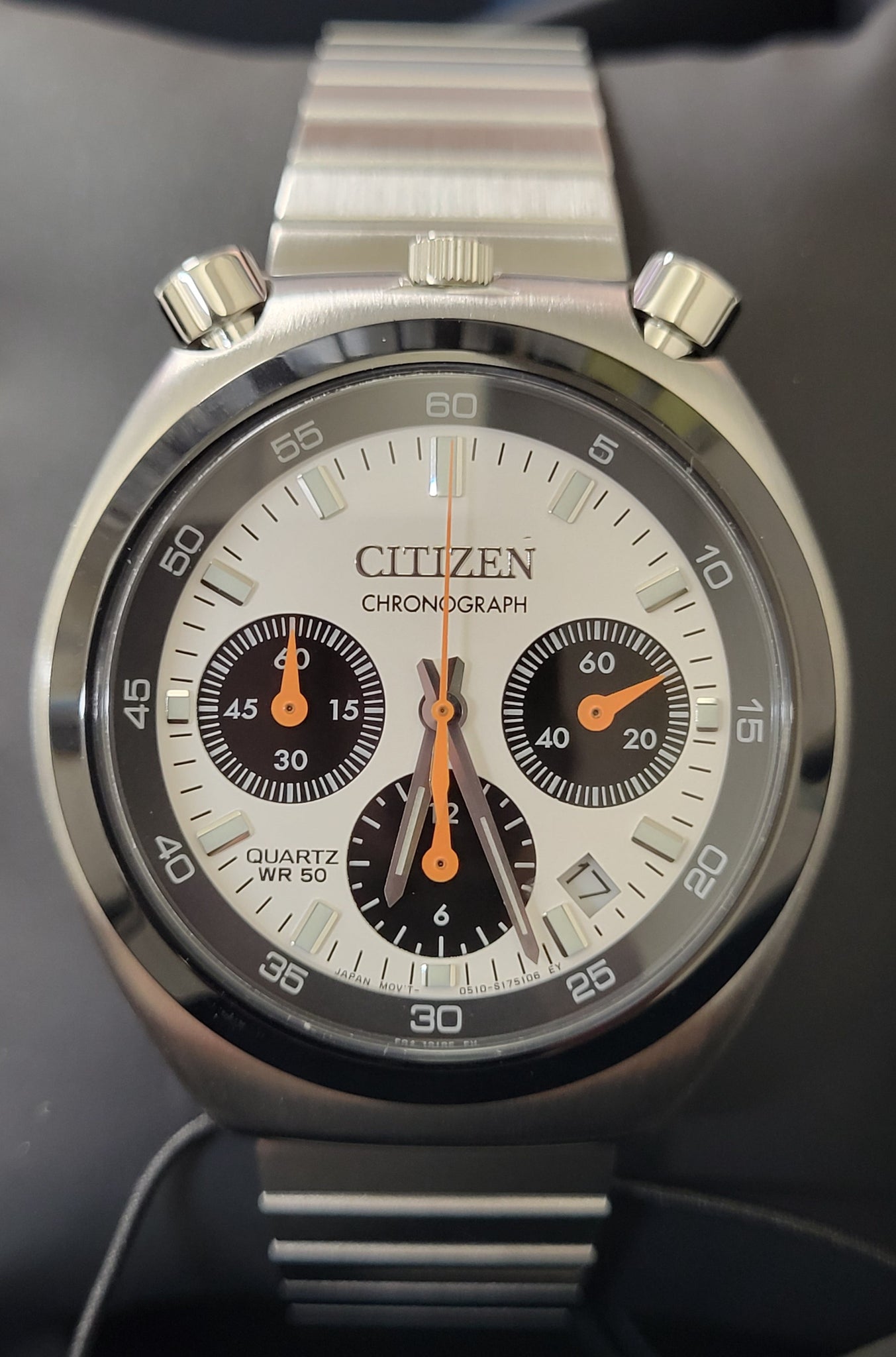 Citizen chronograph white dial hotsell