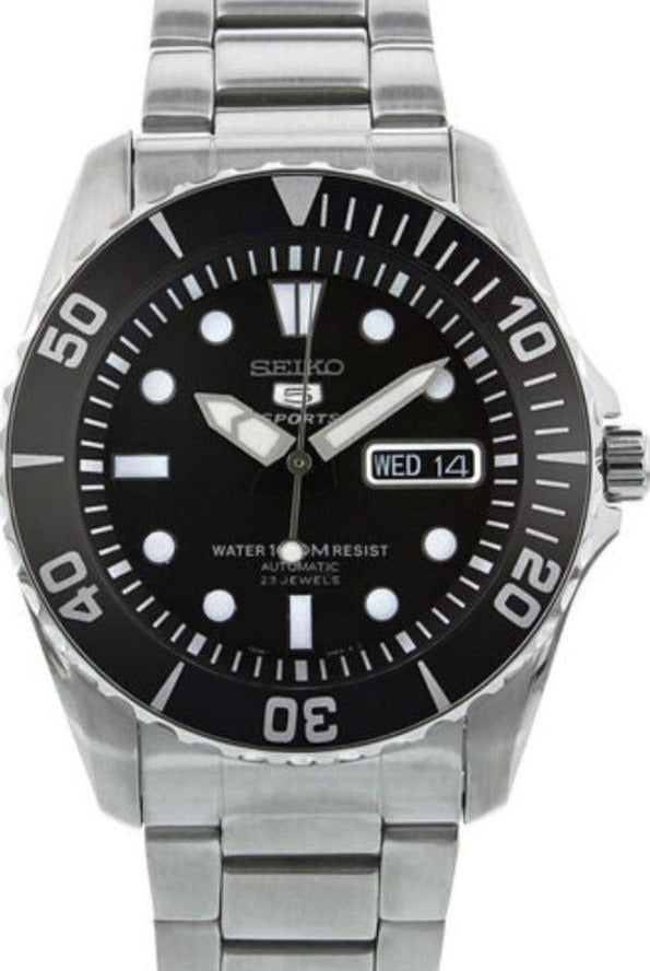 SEIKO 5 SPORTS AUTOMATIC DIVER 100M SNZF17K1 www.watchoutz.com